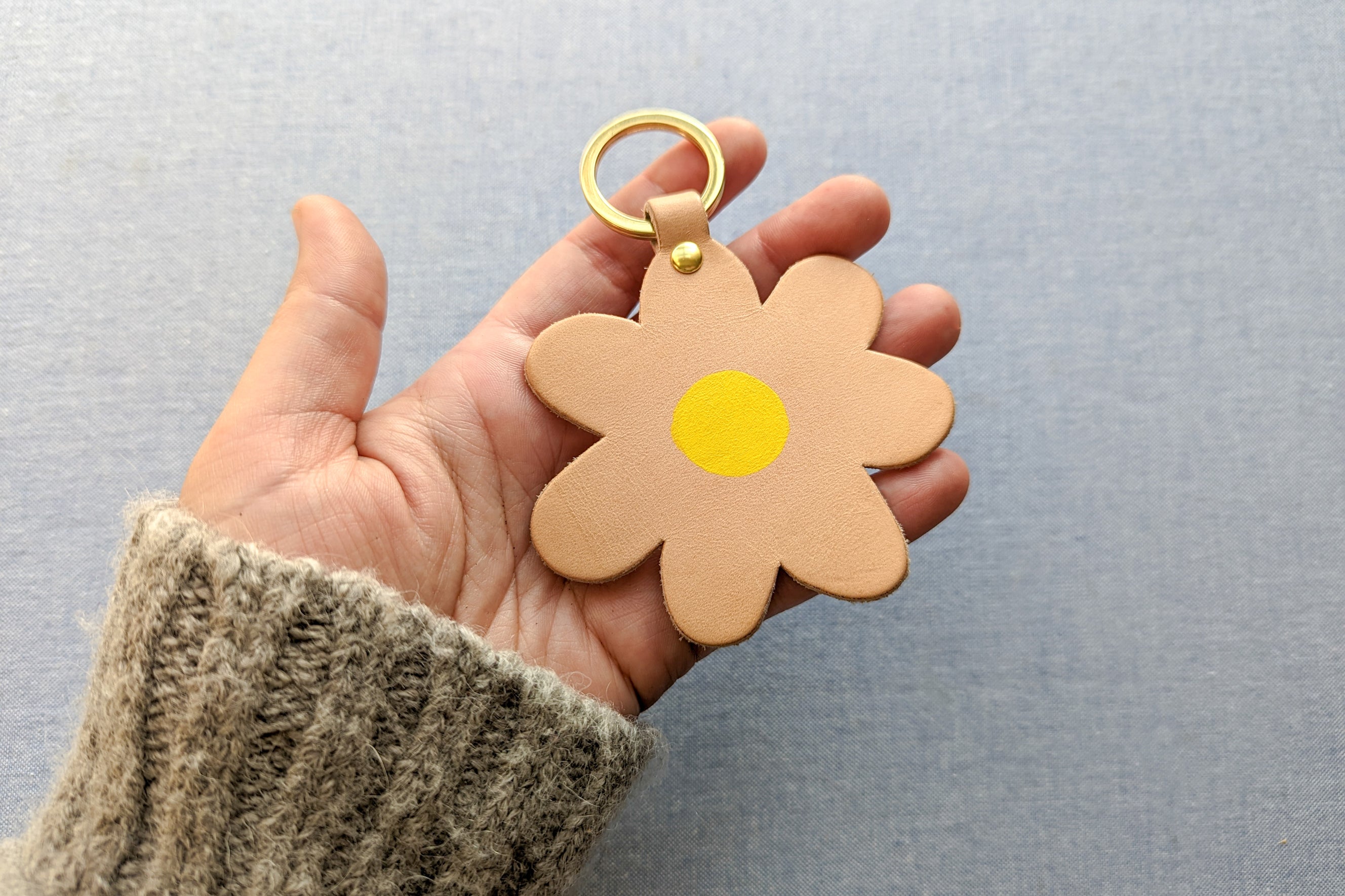 Daisy keychain store
